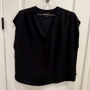 Banana Republic Black V-Neck Short Sleeve Blouse